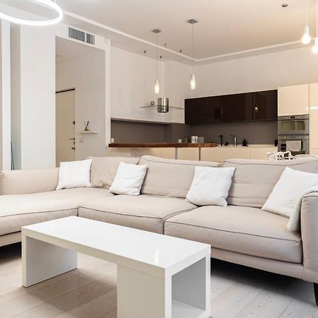 Elegante E Spazioso Quadrilocale In Porta Venezia Milánó Kültér fotó