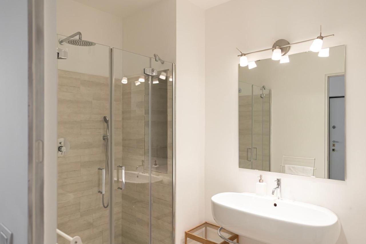 Elegante E Spazioso Quadrilocale In Porta Venezia Milánó Kültér fotó