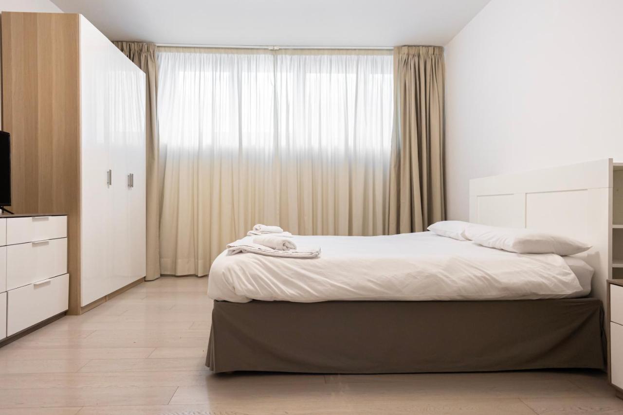 Elegante E Spazioso Quadrilocale In Porta Venezia Milánó Kültér fotó